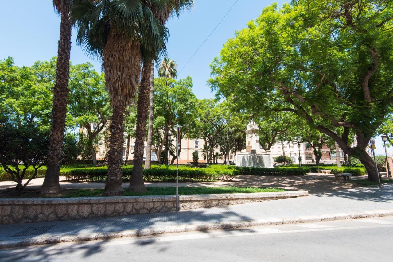 Capuchinos Center Apartment - Parking Free&Pet Friendly Málaga Exterior foto