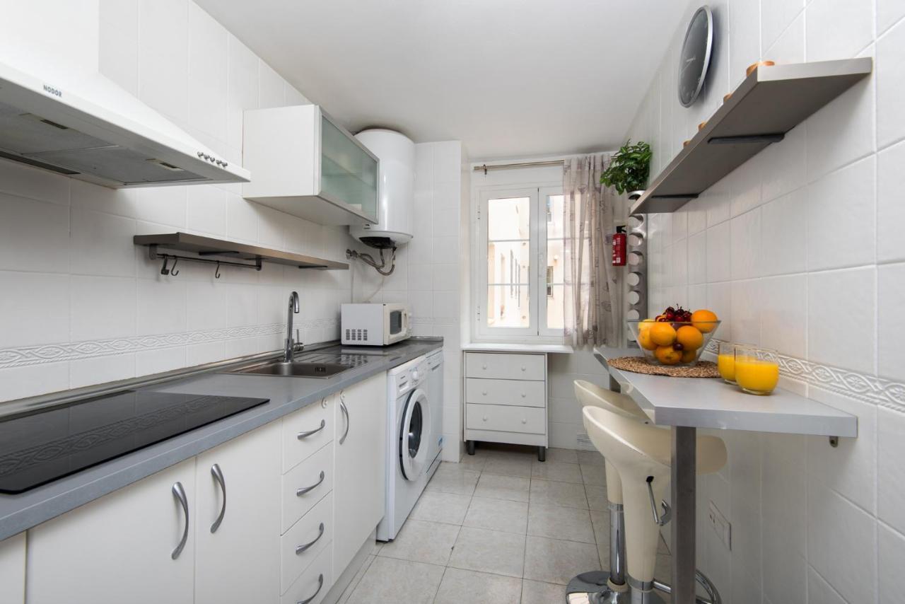 Capuchinos Center Apartment - Parking Free&Pet Friendly Málaga Exterior foto